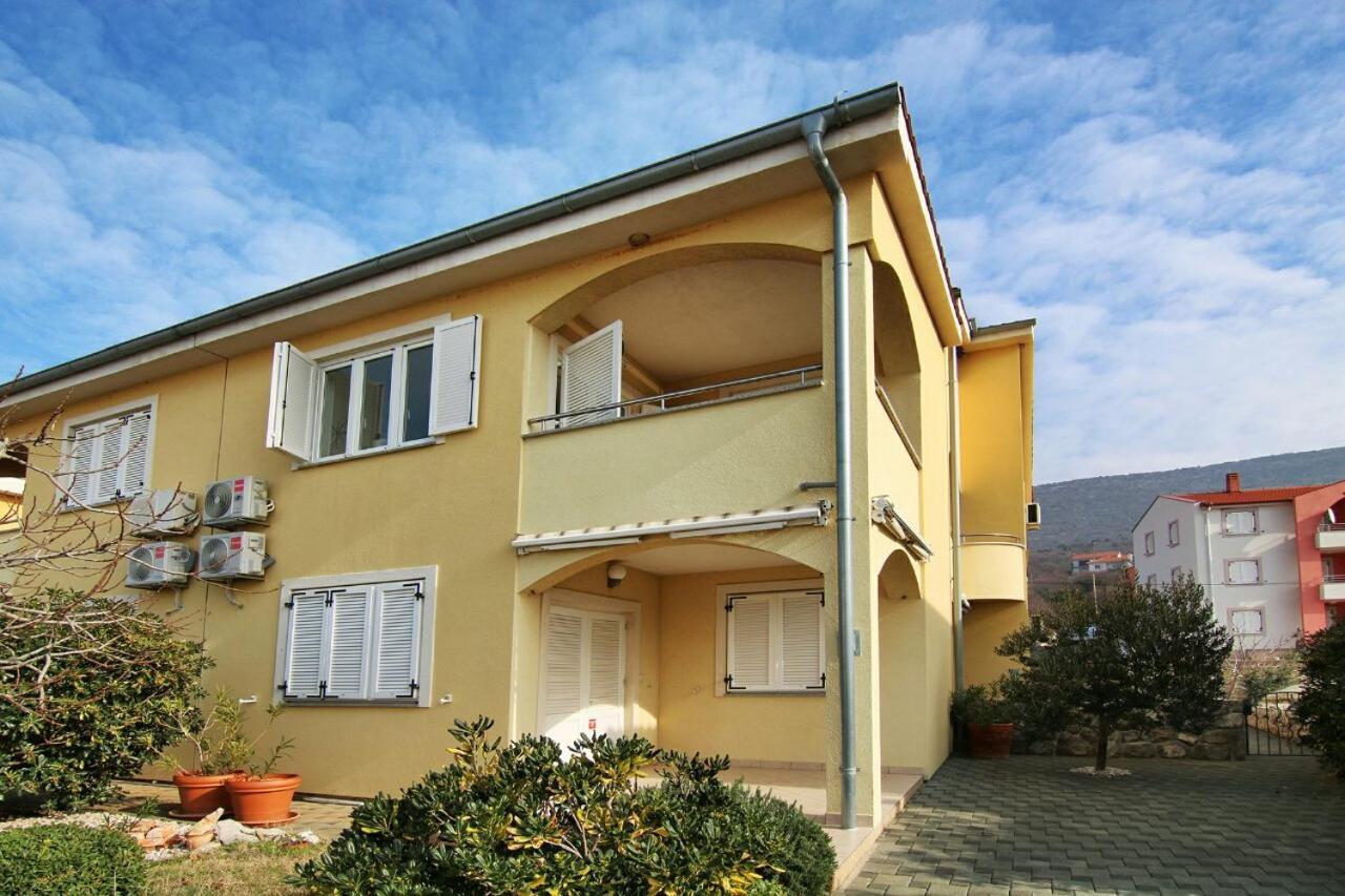 Apartman Eli Smokvica 클레노비차 외부 사진